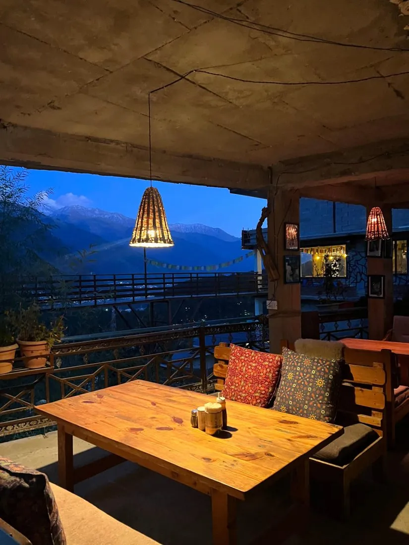 Evenings at Rocky’s at Rocky’s Café, Old Manali